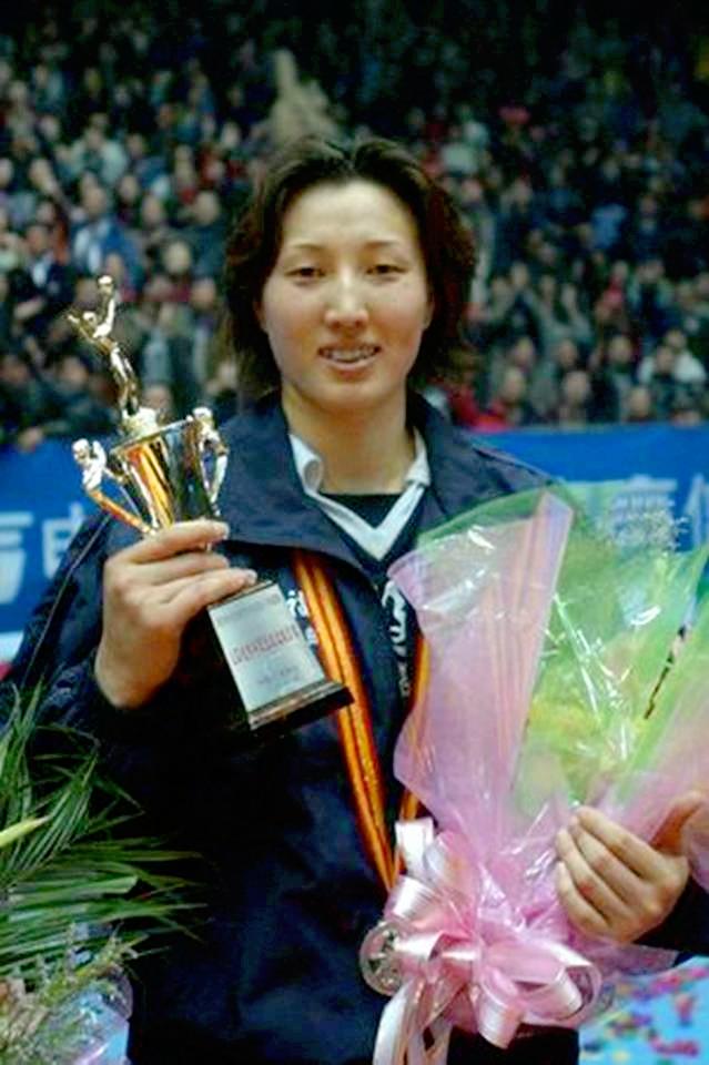 女排王麗娜圖片_王麗娜 中國女排 雅典奧運會