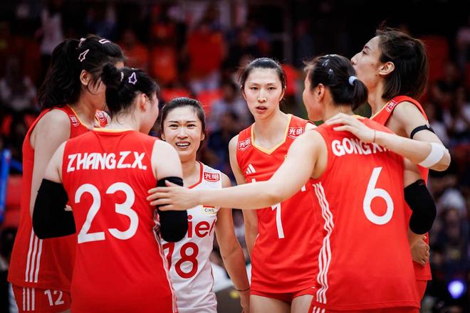 2025年女排世錦賽：法國(guó)女排3-1戰(zhàn)勝中國(guó)女排爆大冷門