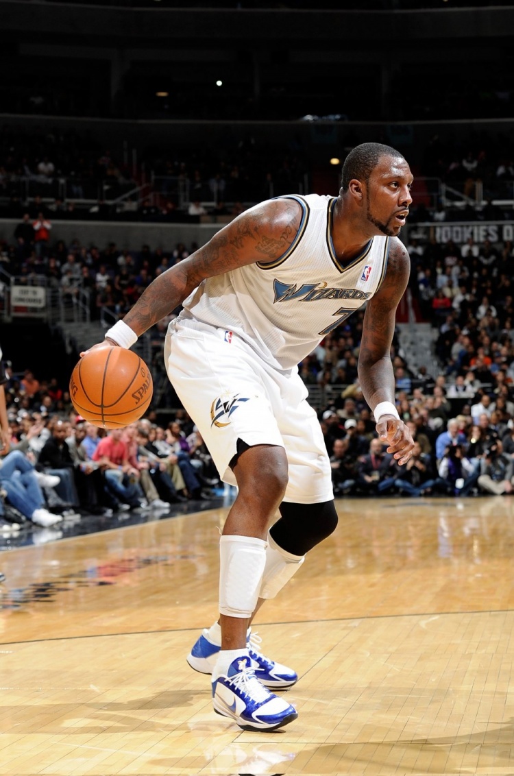 nba單場籃板排行榜_NBA歷史單場前場板排行榜_摩西馬龍前場板記錄