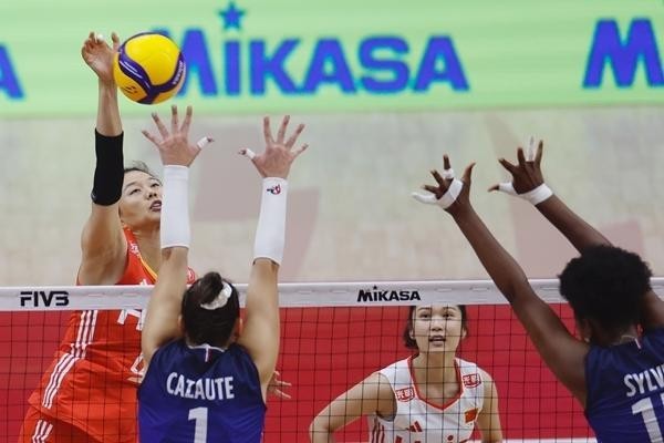 中國女排世錦賽爆冷出局！1∶3負(fù)于法國隊，無緣八強(qiáng)引發(fā)擔(dān)憂