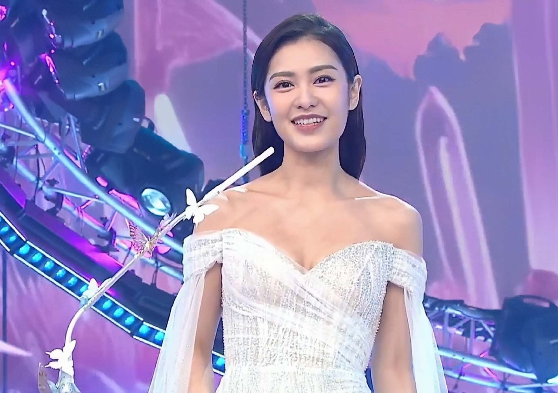 2025香港小姐競選決賽_2025香港小姐競選結(jié)果_陳詠詩港姐冠軍